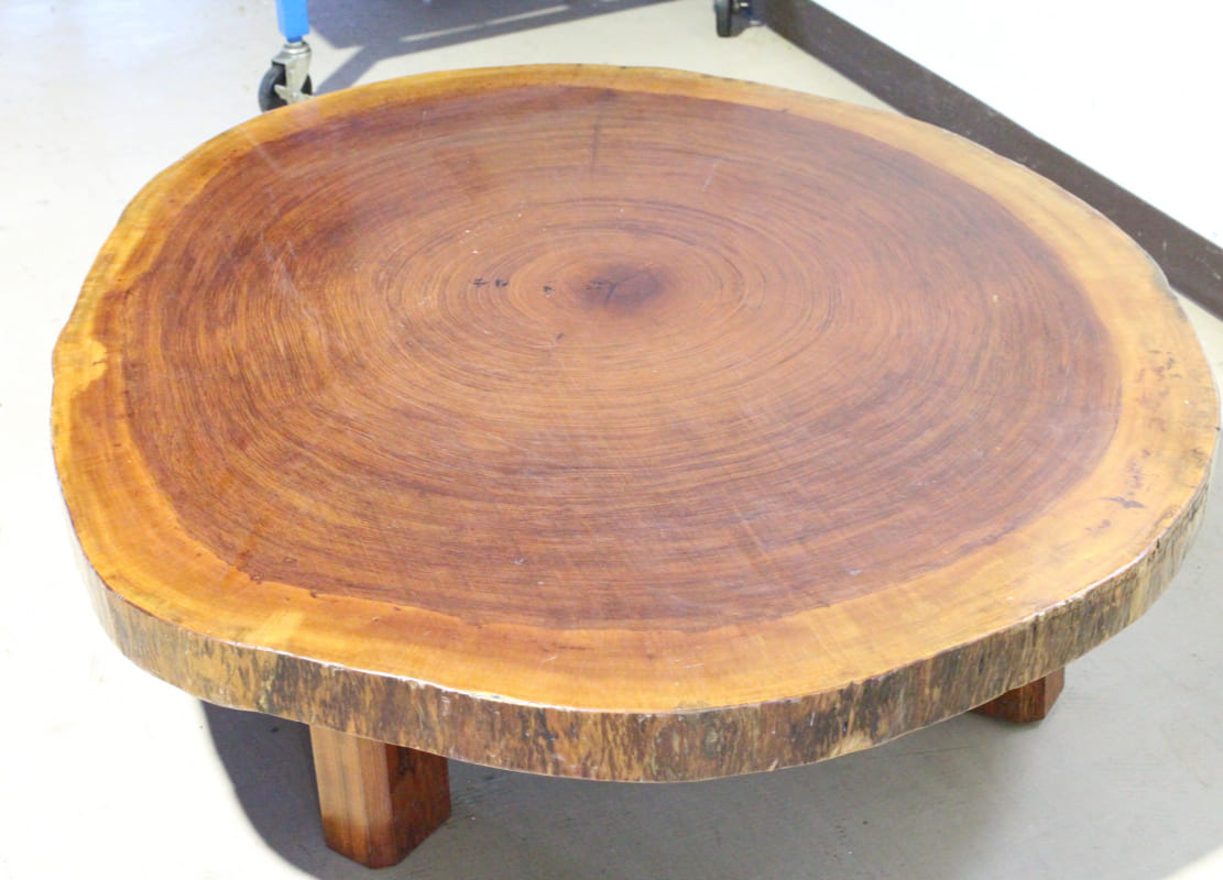 買取実績：木製座卓 一枚板 切り株 直径 約130cm